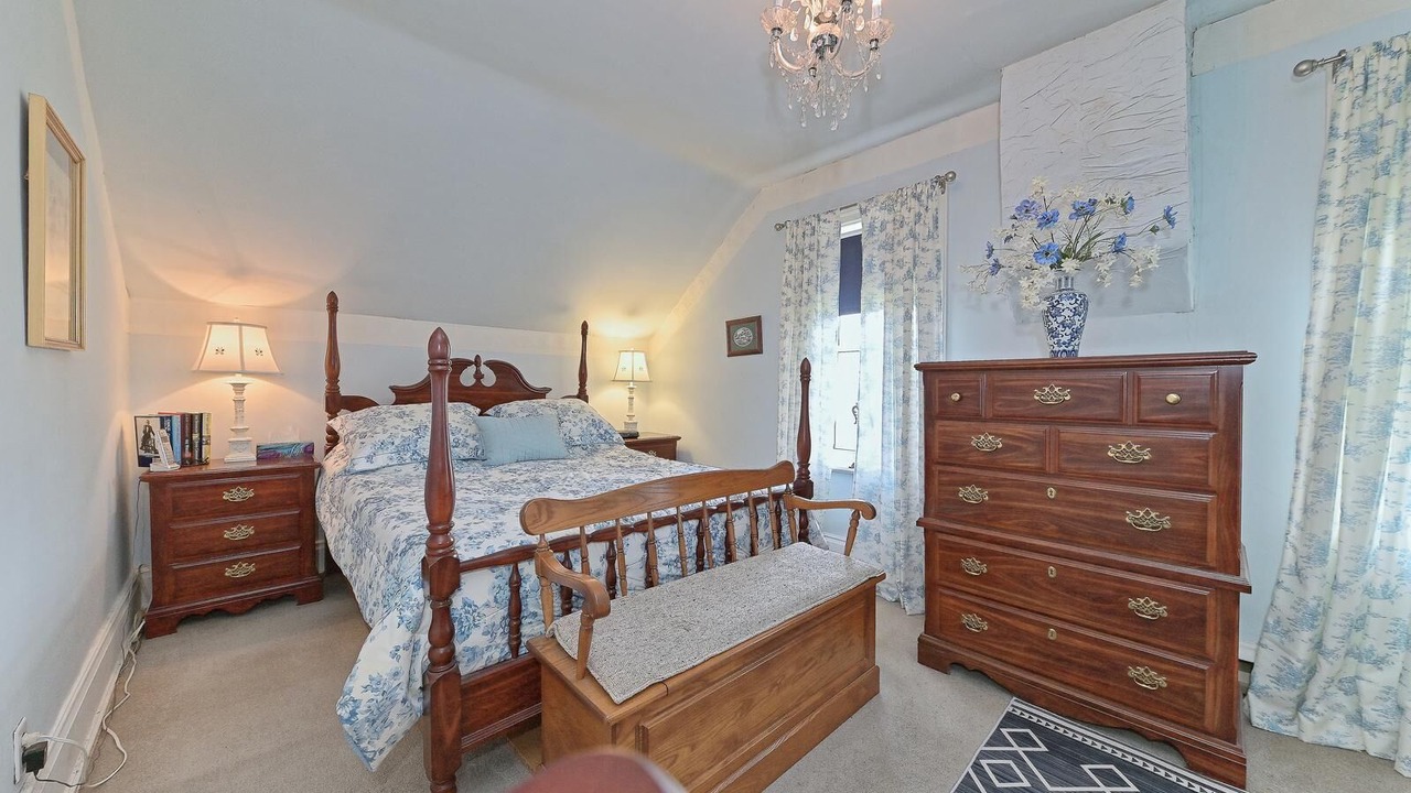 Photo of Bedroom in Clearview