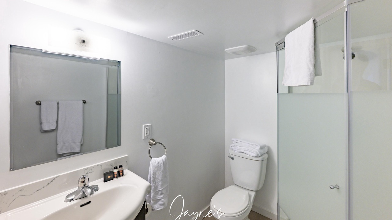 Photo of Bathroom in Muskoka Lakes