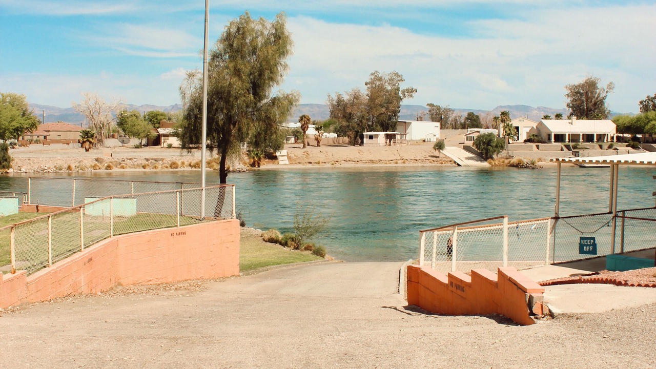 Photo of Outdoor in Needles