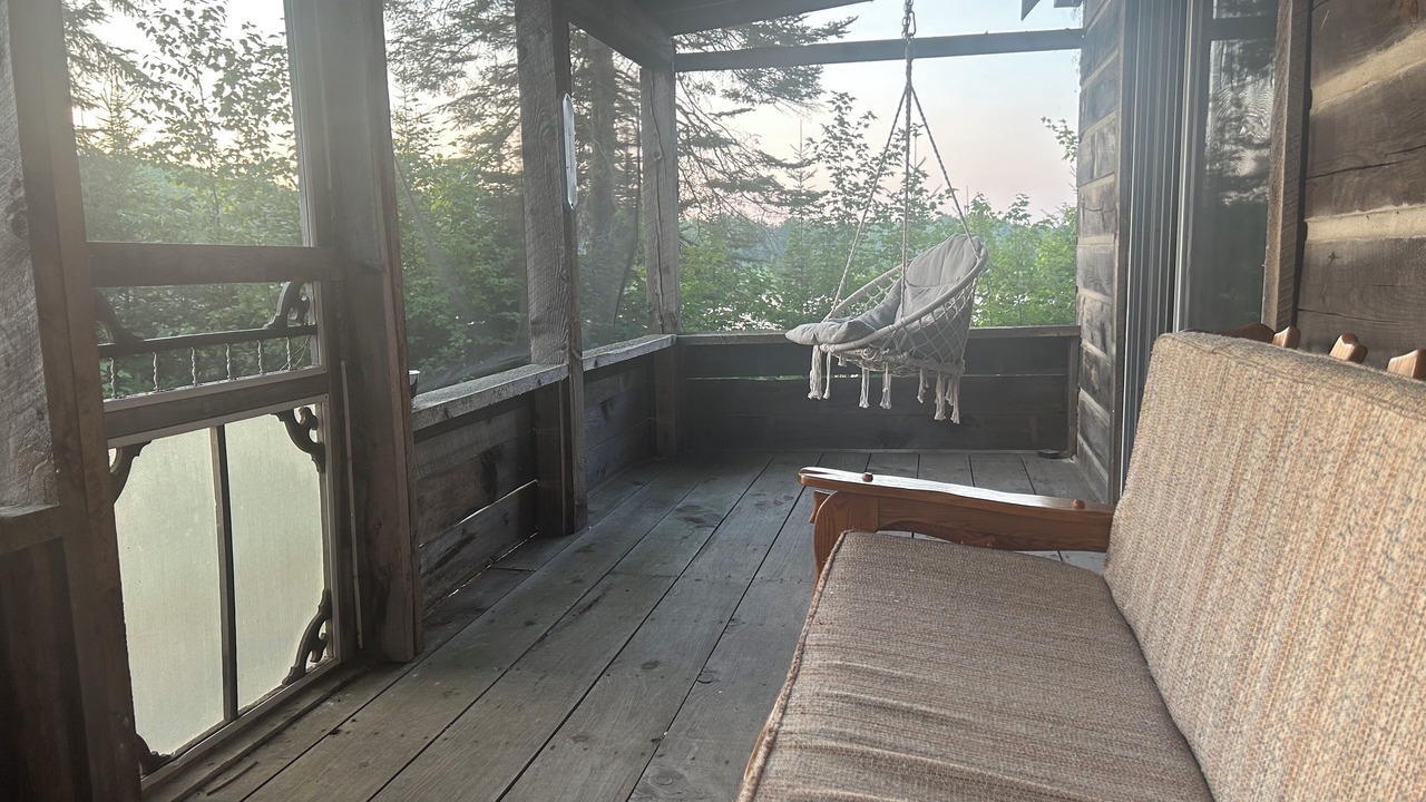 Photo of Patio Balcony in Hastings Highlands