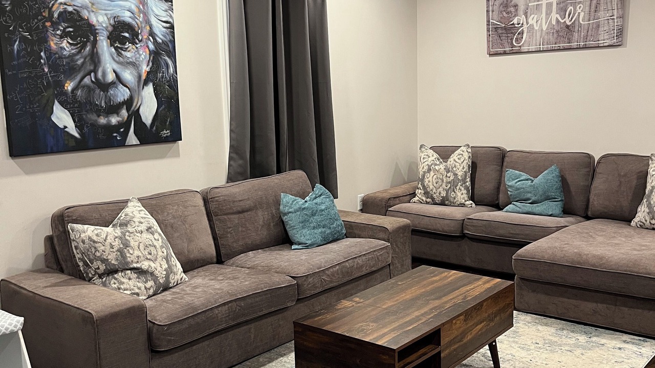Photo of Livingroom in West Hempstead