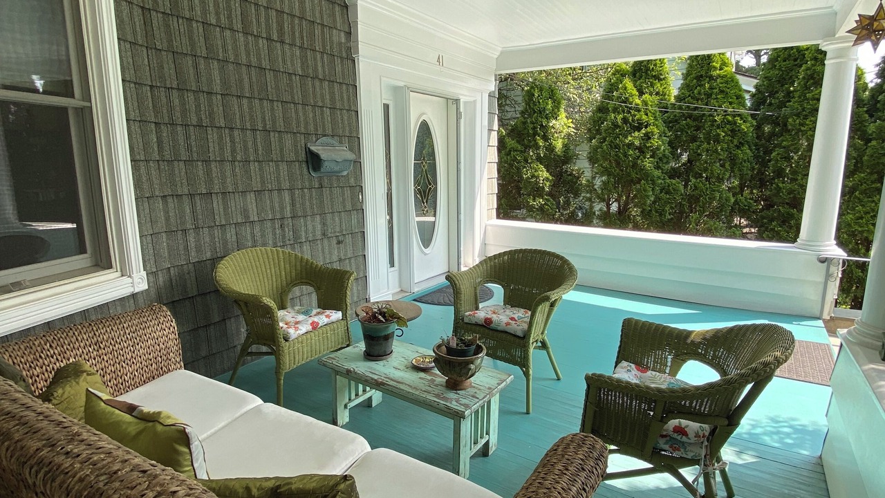 Photo of Patio Balcony in New Rochelle