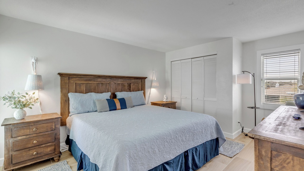 Photo of Bedroom in New Smyrna Beach