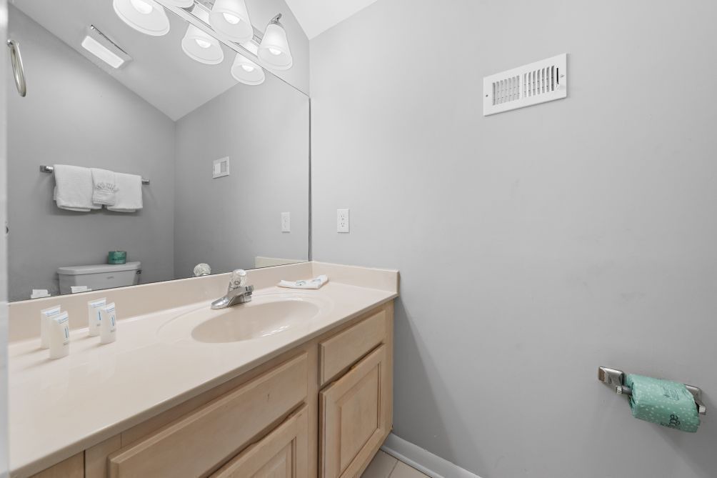 Photo of Bathroom in Gulf Shores