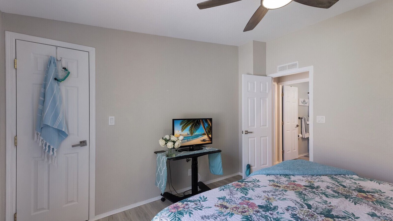 Photo of Bedroom in Grove City