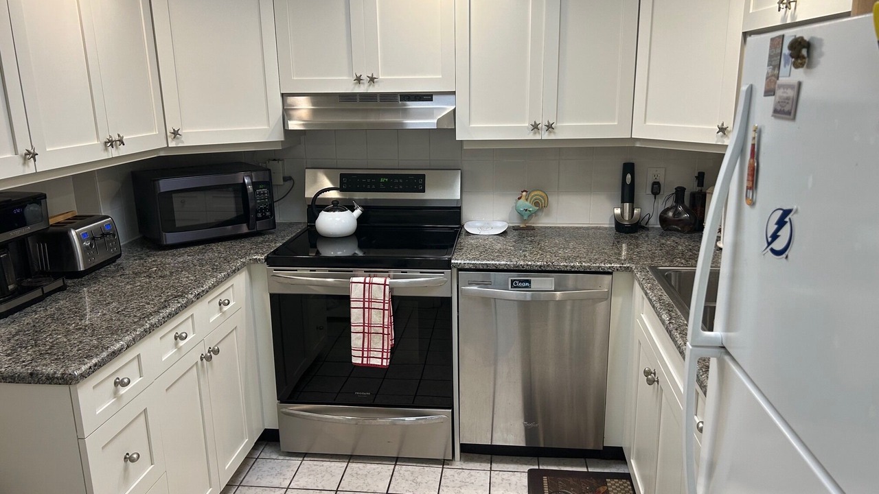 Photo of Kitchen in Redington Beach