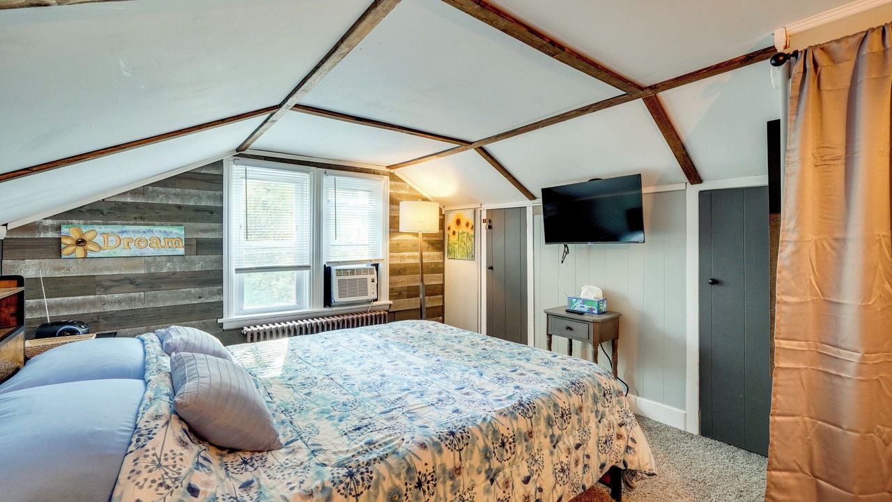 Photo of Bedroom in Bethlehem
