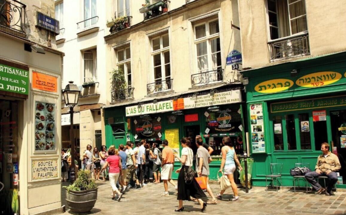 Photo of Others in Marais