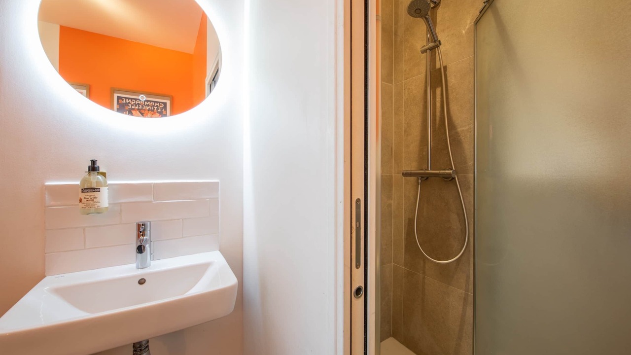 Photo of Bathroom in Latin