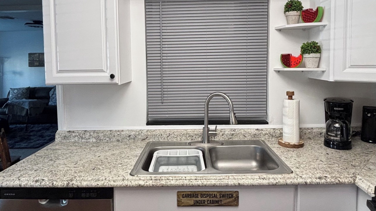 Photo of Kitchen in Bay Crest Park