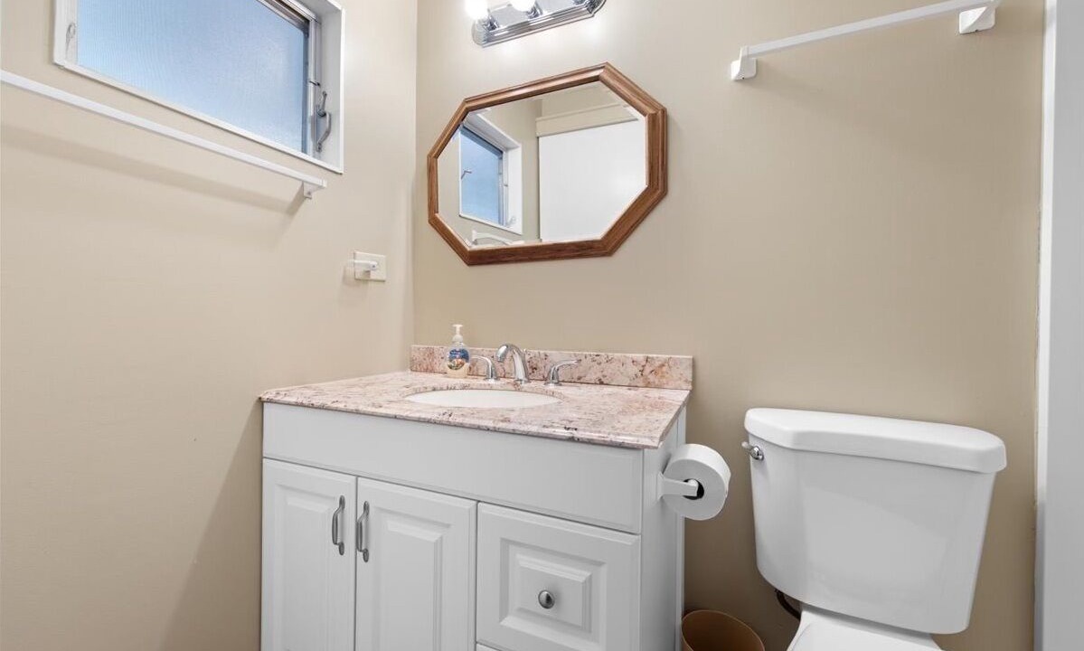 Photo of Bathroom in Taylor Creek