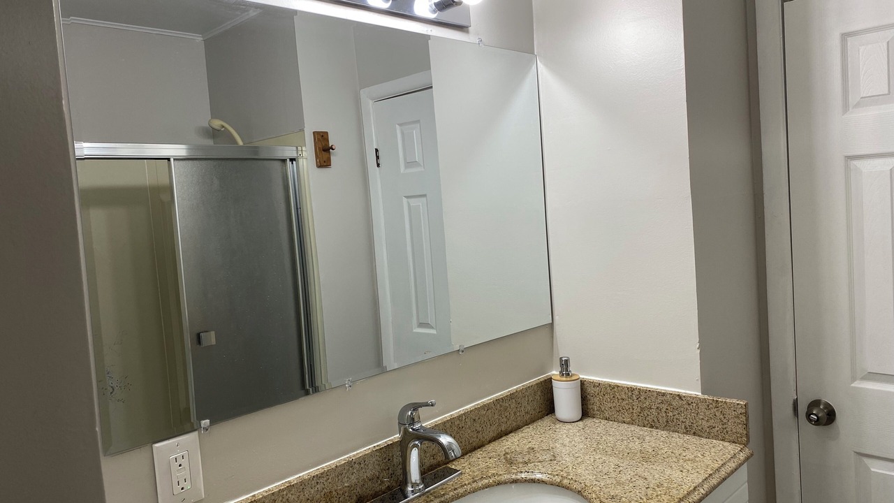 Photo of Bathroom in Penetanguishene