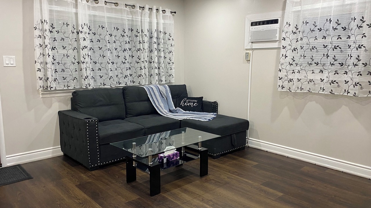 Photo of Livingroom in Penetanguishene