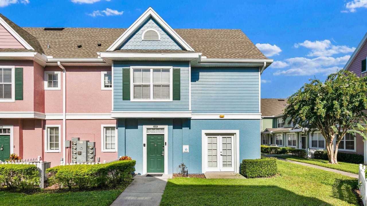 Photo of Outdoor in Venetian Bay Villages