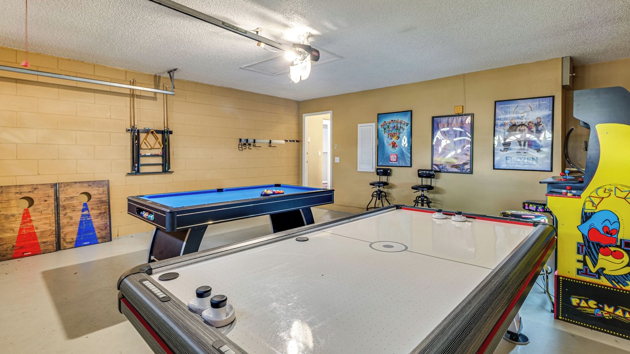 Photo of Bedroom in Lake Davenport Estates