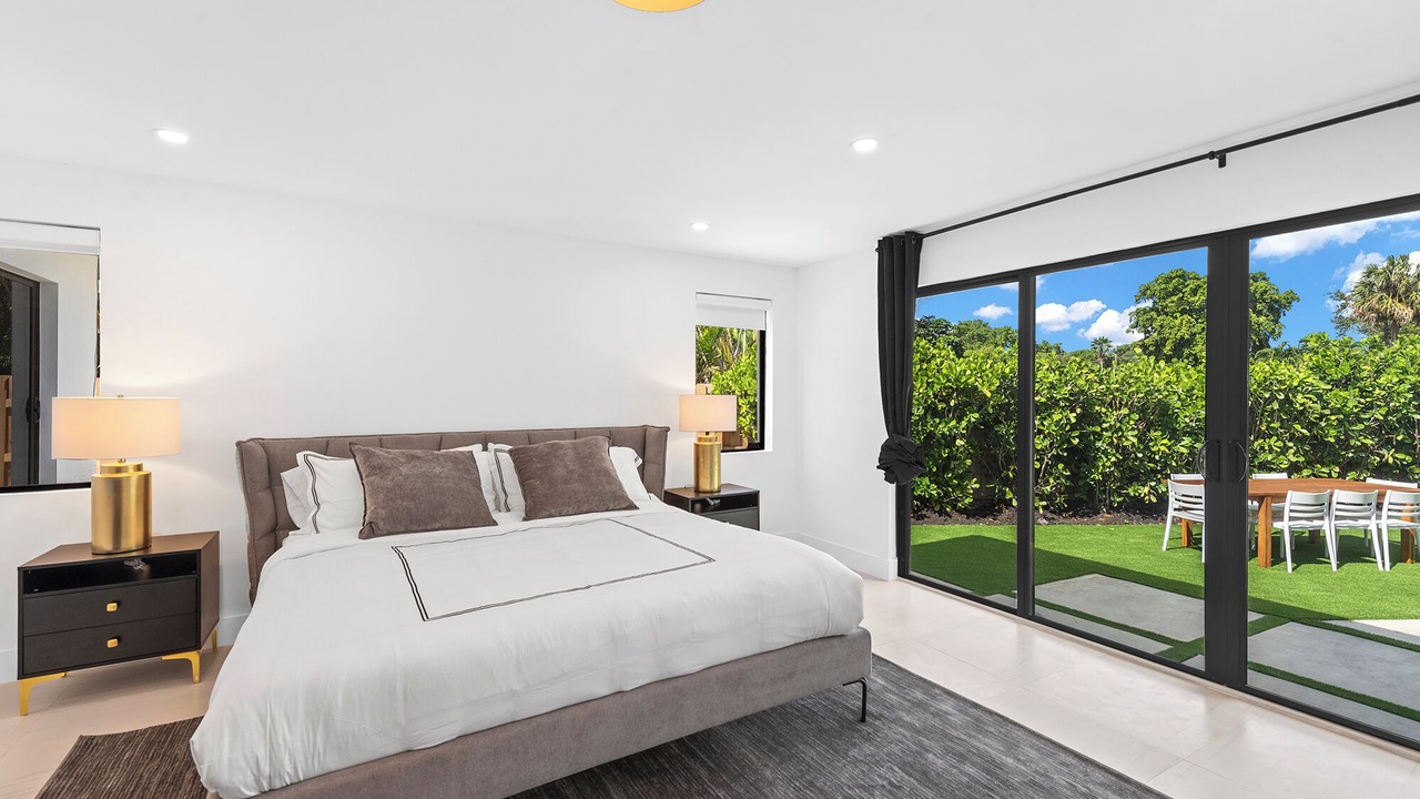 Photo of Bedroom in Miami Shores