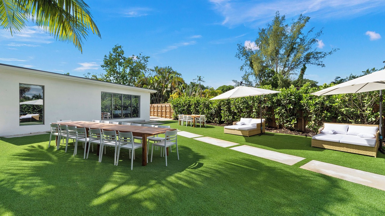 Photo of Outdoor in Miami Shores