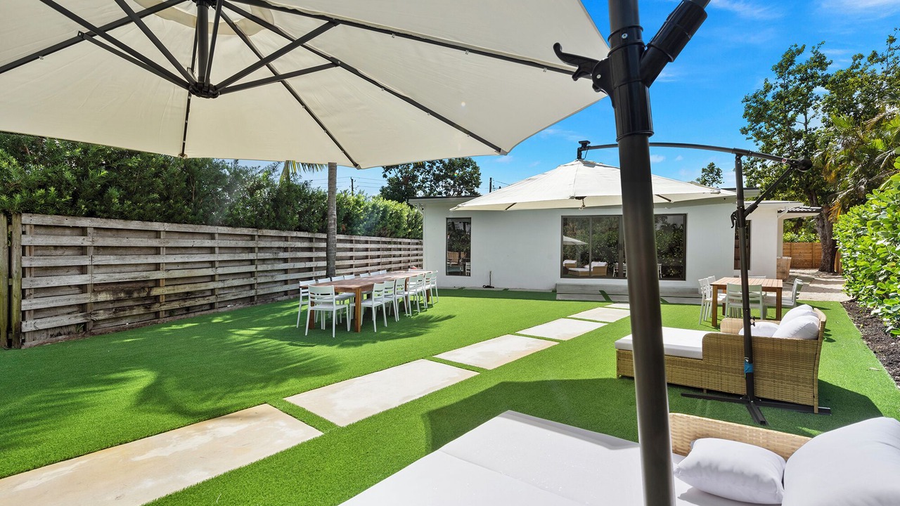 Photo of Outdoor in Miami Shores