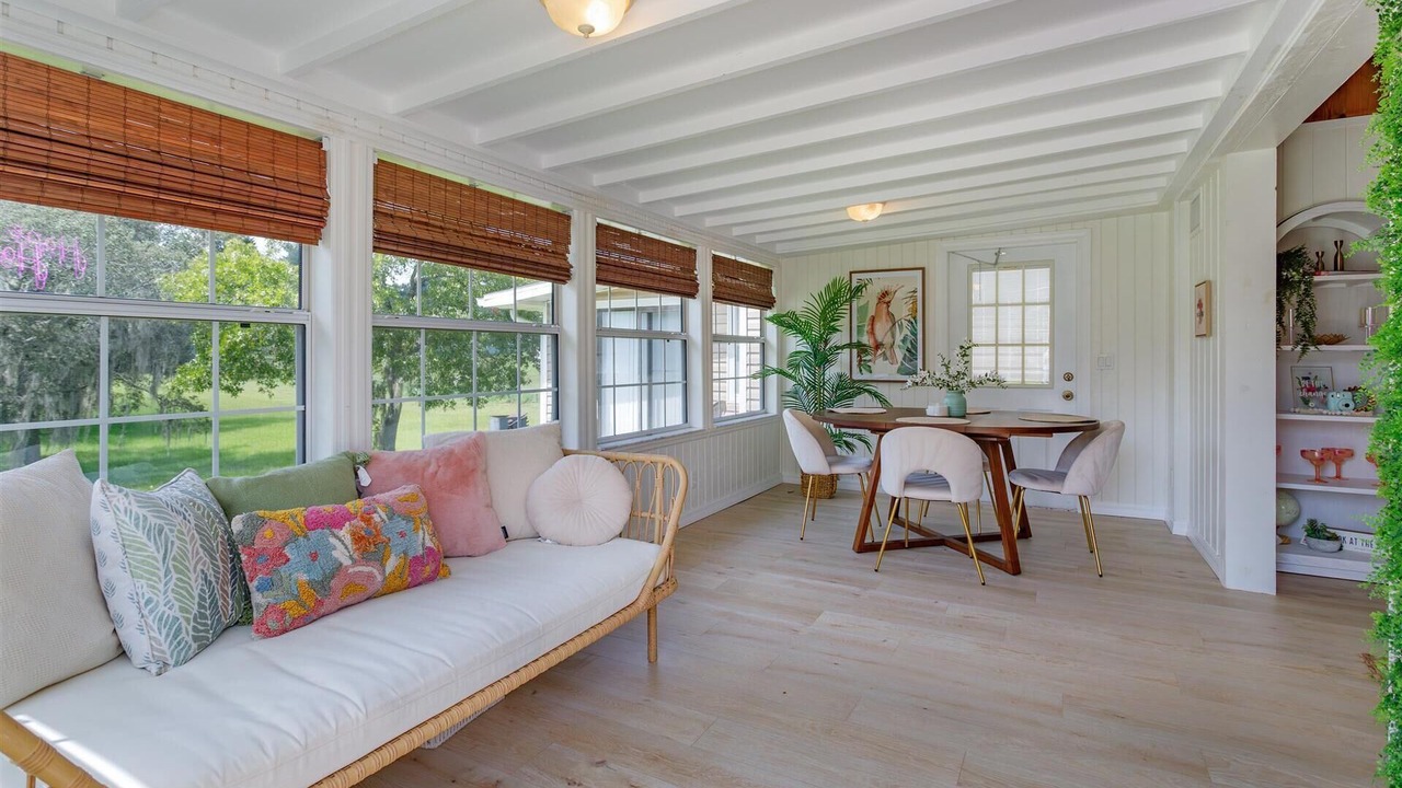 Photo of Livingroom in Vacation Village