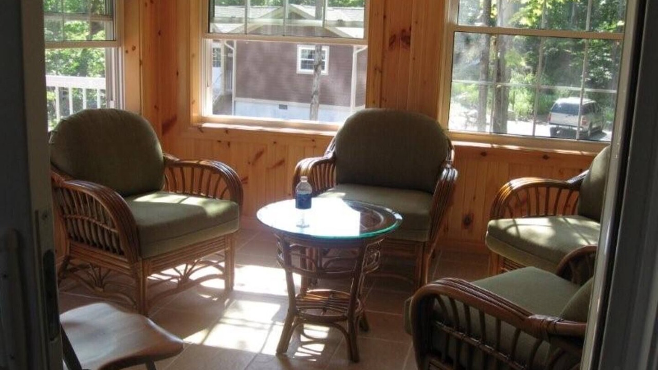 Photo of Bedroom in Lake of Bays