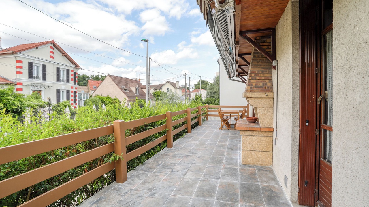 Photo of Patio Balcony in Aulnay-sous-Bois