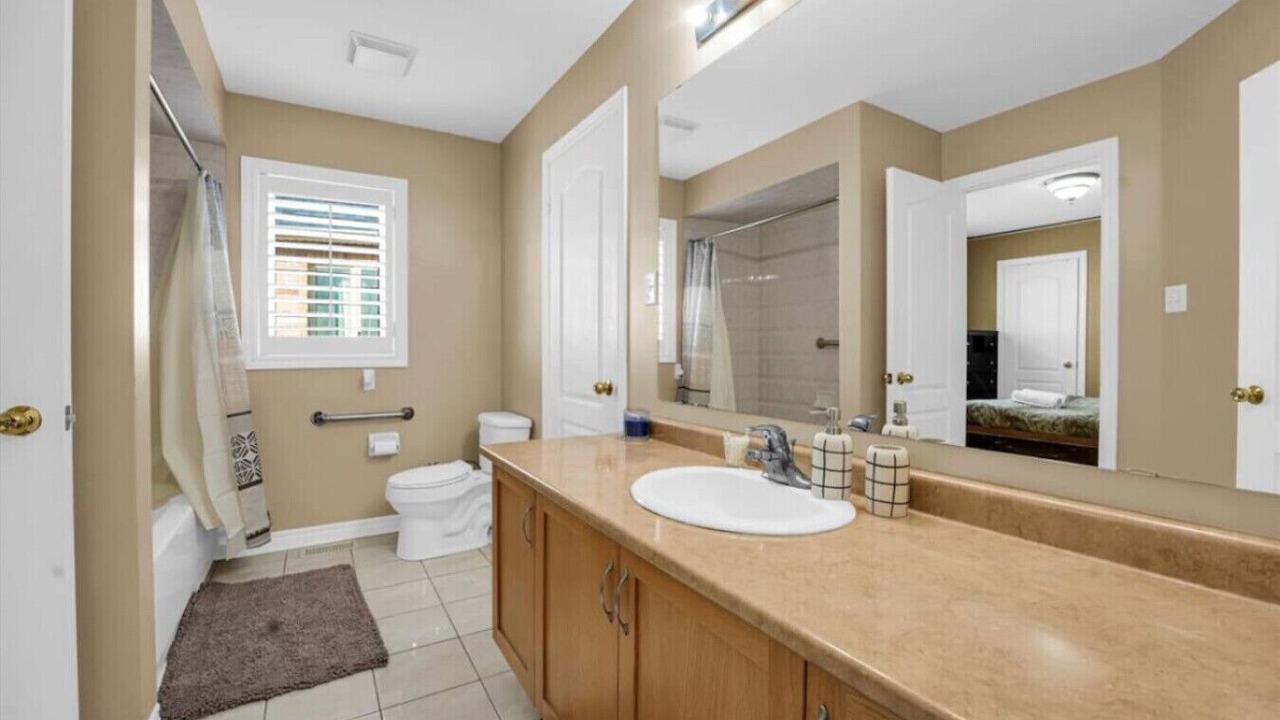 Photo of Bathroom in Brampton