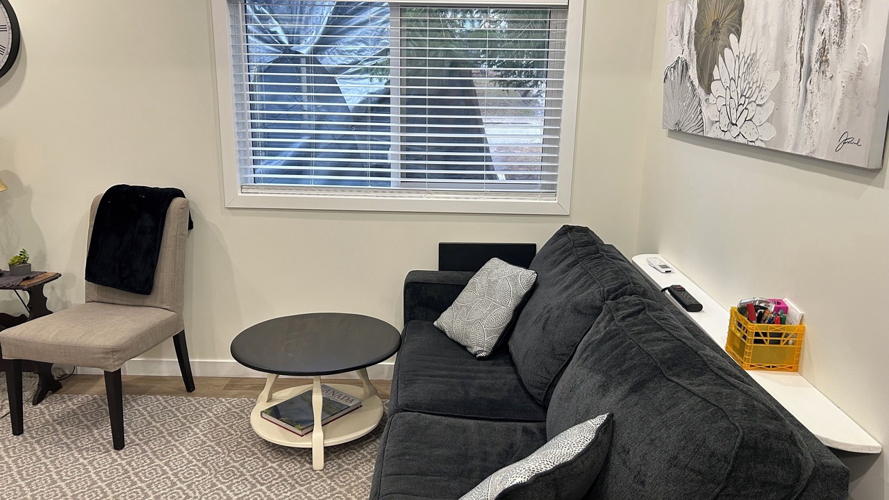 Photo of Livingroom in Owen Sound