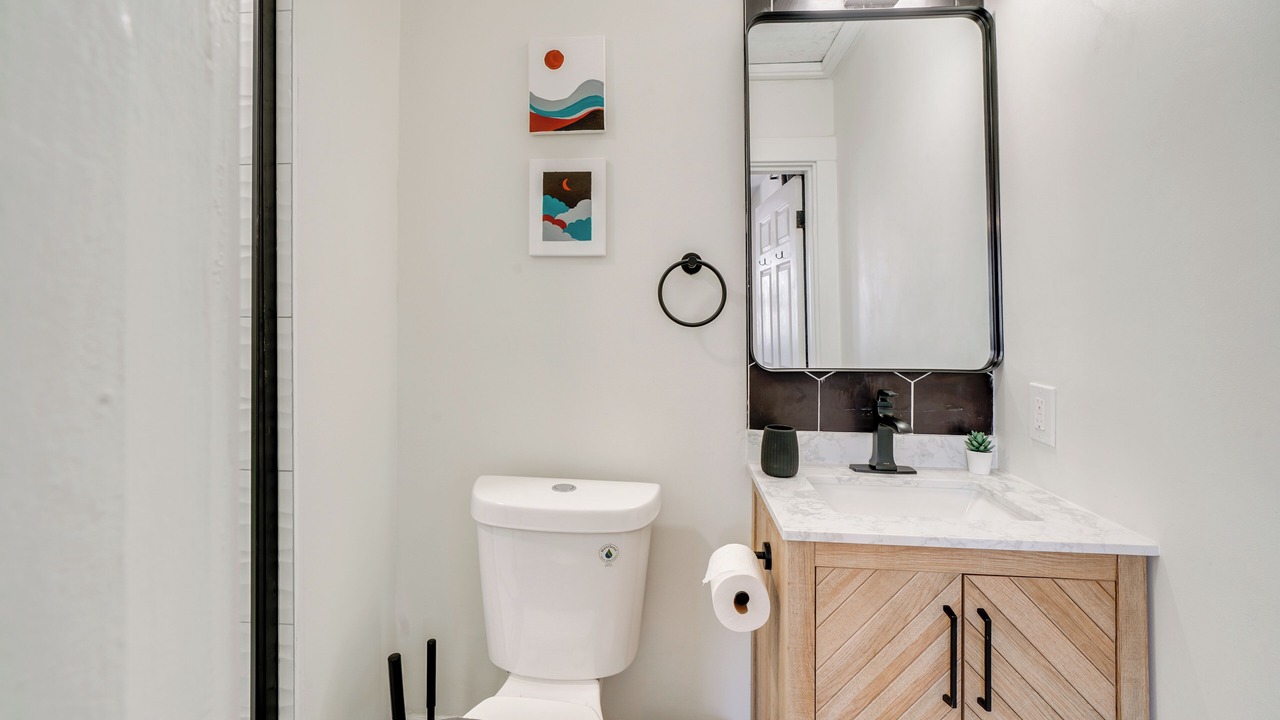 Photo of Bathroom in South Hills
