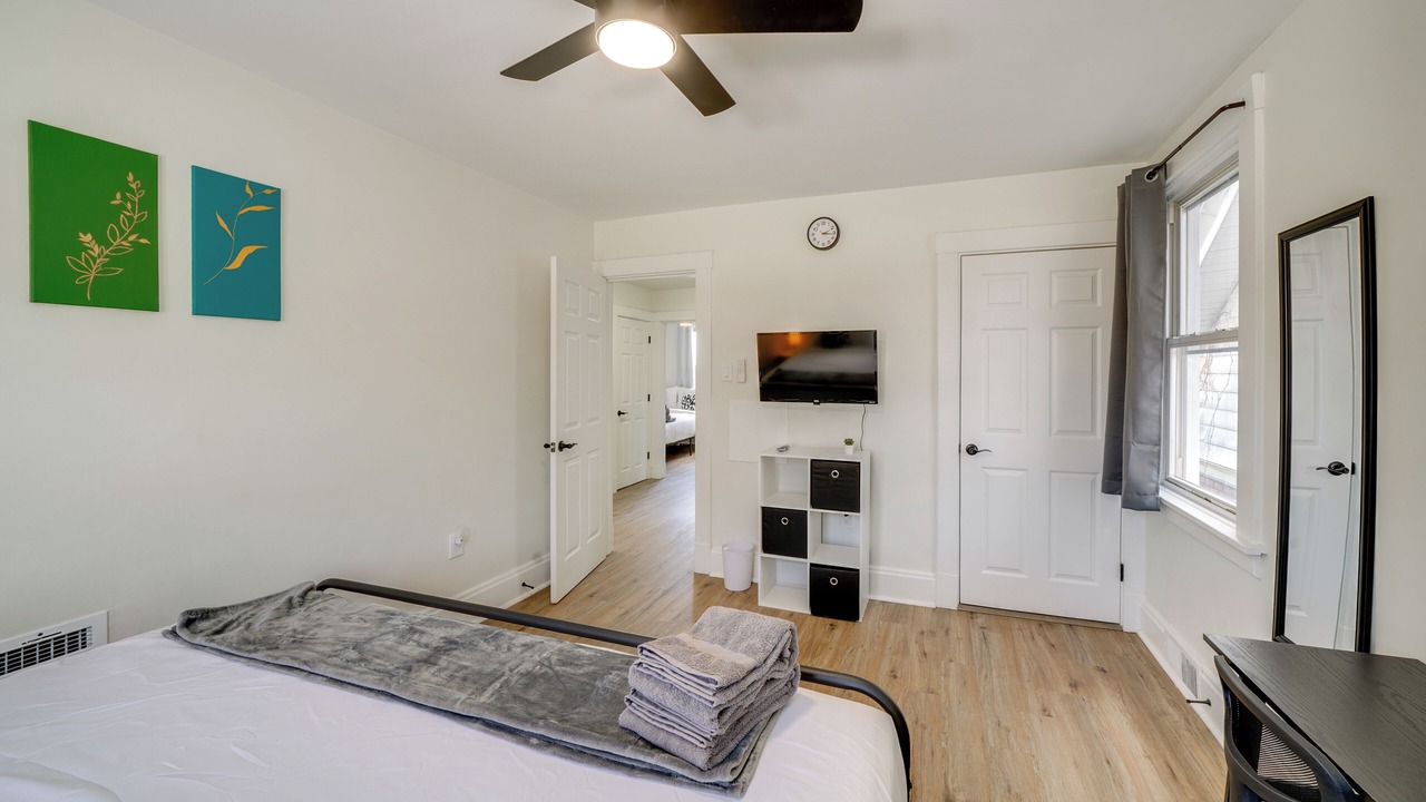 Photo of Bedroom in South Hills