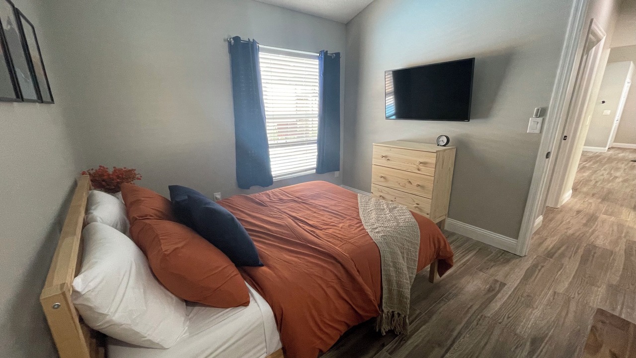 Photo of Bedroom in Riverview