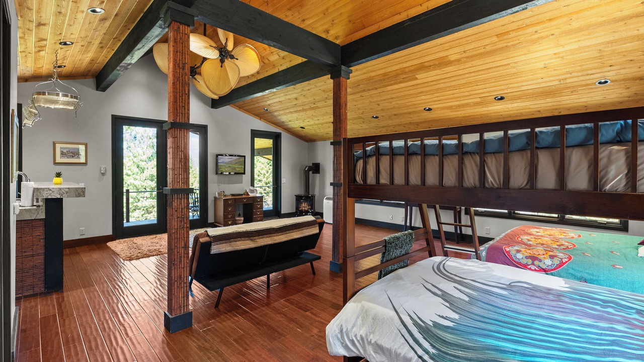 Photo of Bedroom in Trout Creek