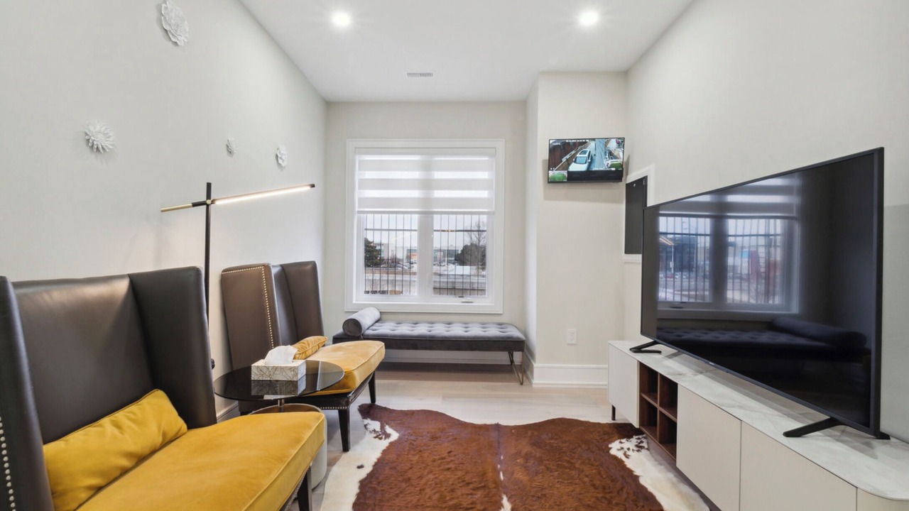 Photo of Livingroom in North York