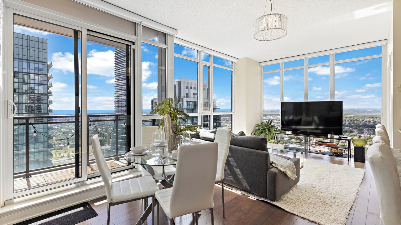 Photo of Livingroom in Downtown Mississauga