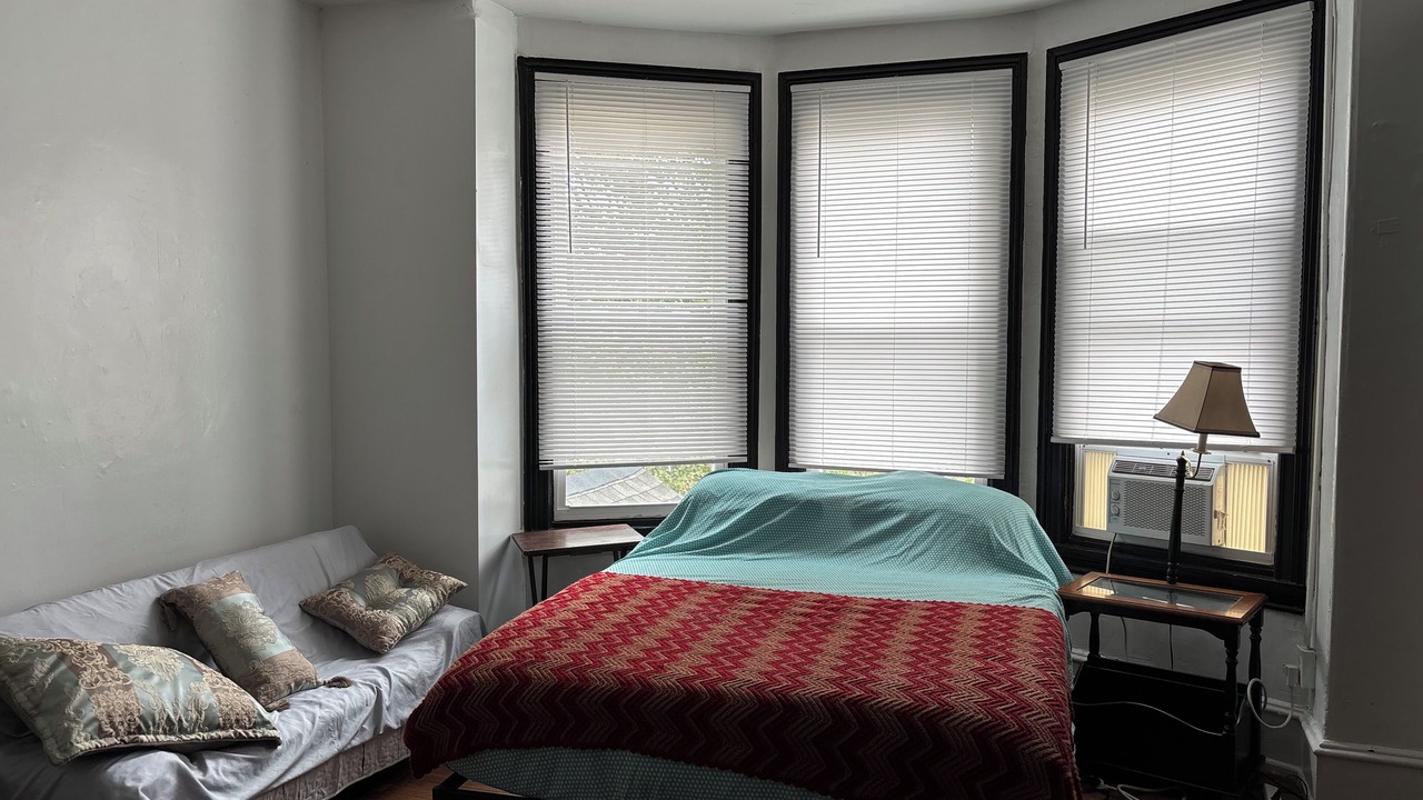 Photo of Bedroom in Glenwood