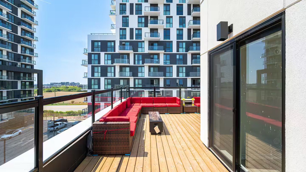 Photo of Patio Balcony in Oakville