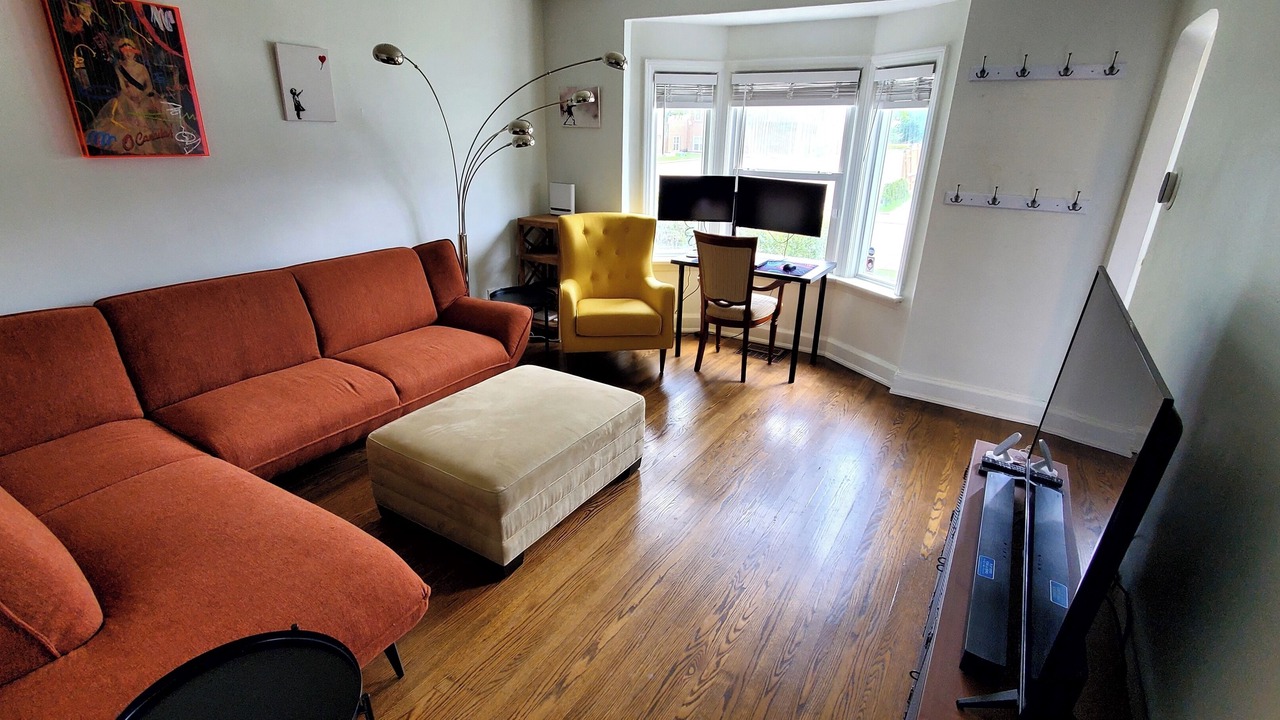 Photo of Livingroom in Weston