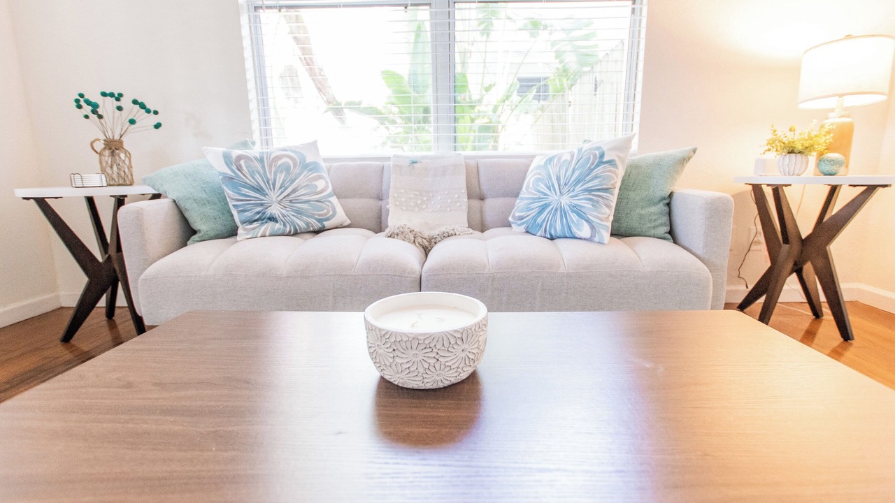 Photo of Livingroom in Historic Uptown