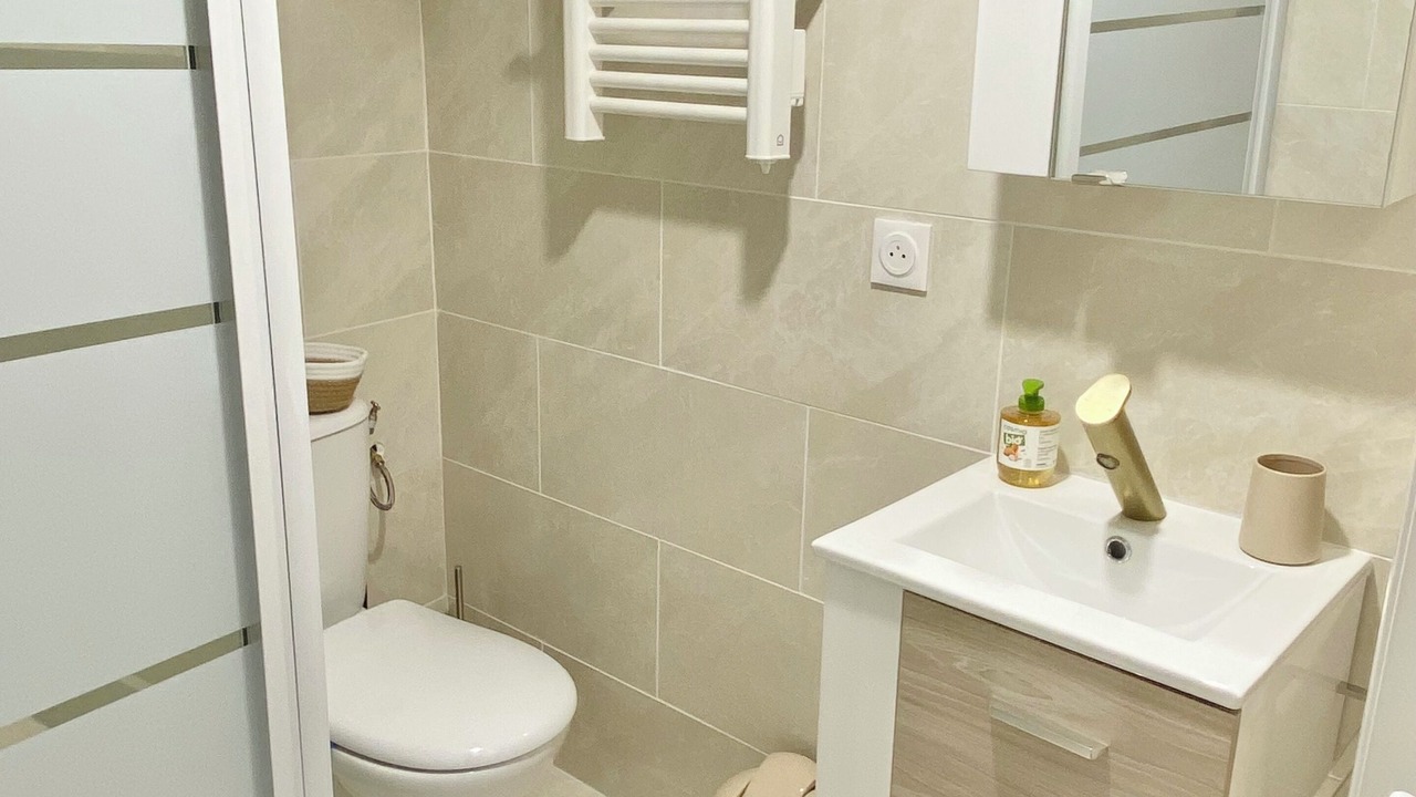 Photo of Bathroom in Roissy-en-France