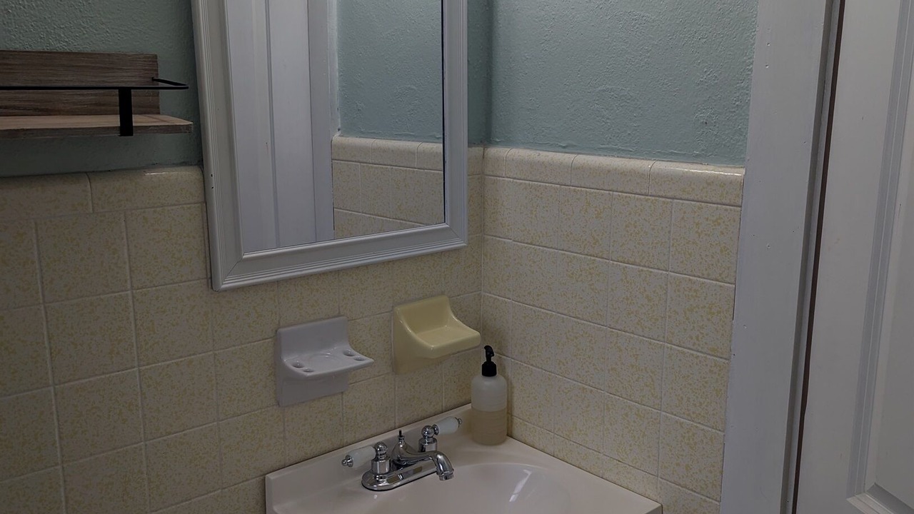 Photo of Bathroom in Cocoa