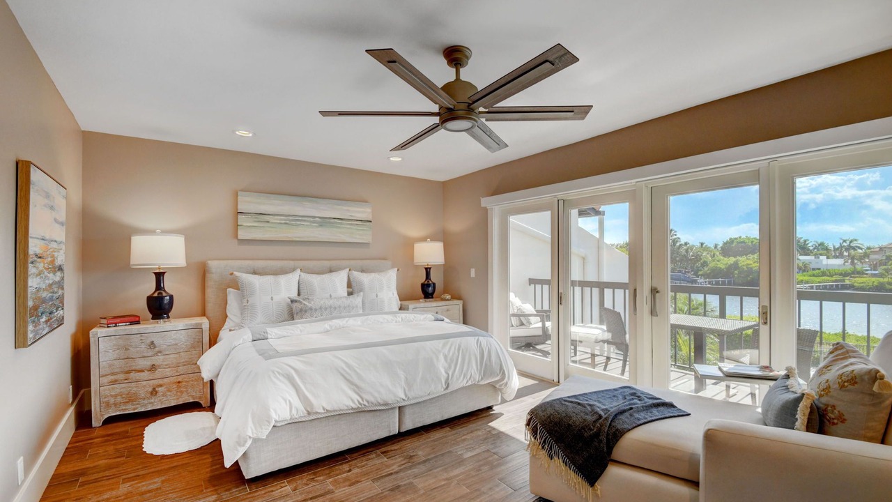 Photo of Bedroom in South Palm Beach