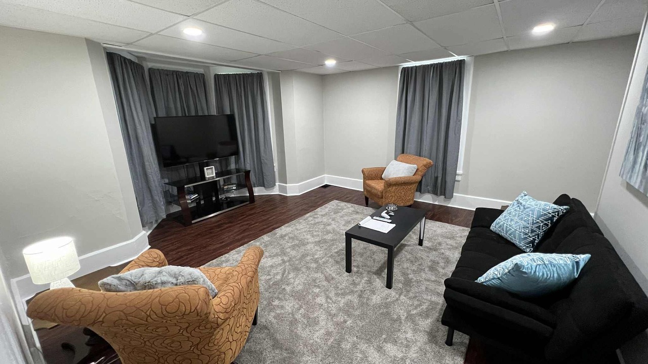 Photo of Livingroom in Uniontown