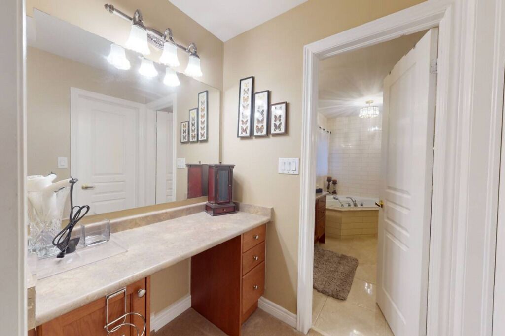 Photo of Bathroom in Oakville
