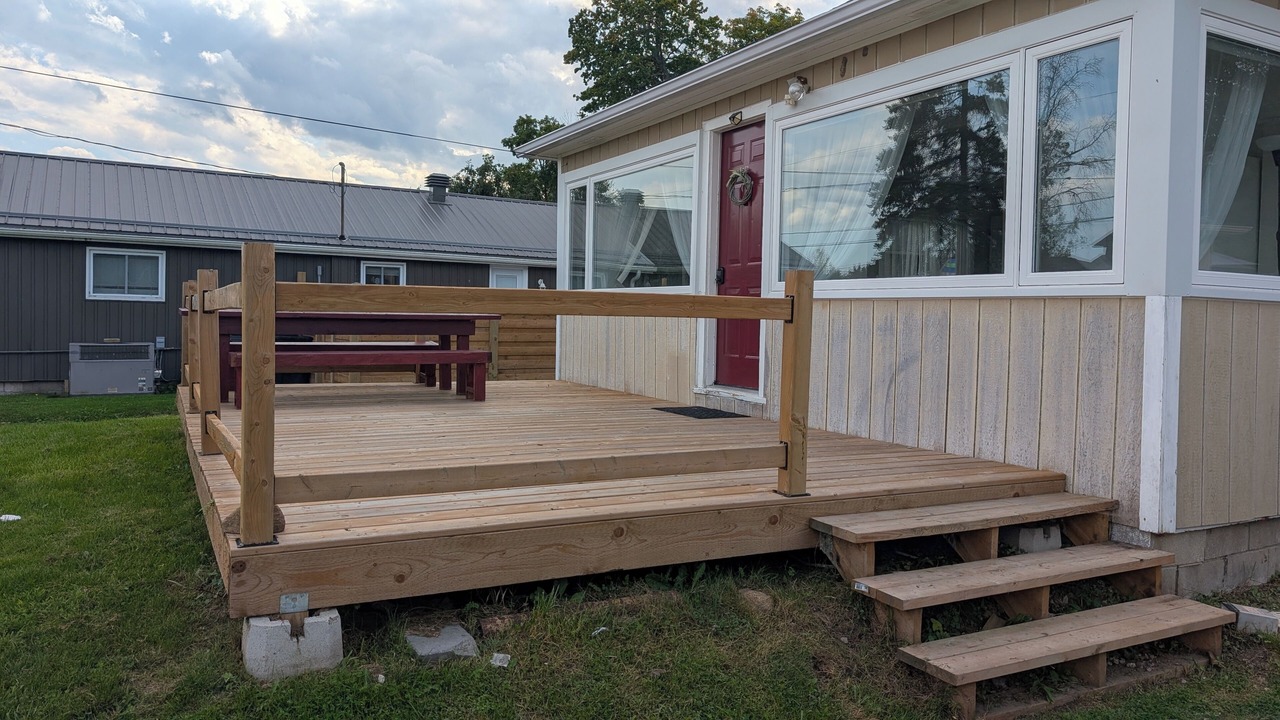 Photo of Patio Balcony in Innisfil