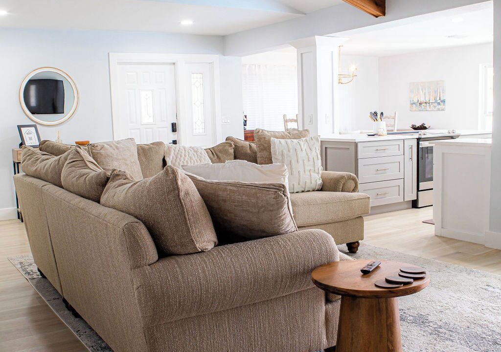 Photo of Livingroom in Pinellas Point