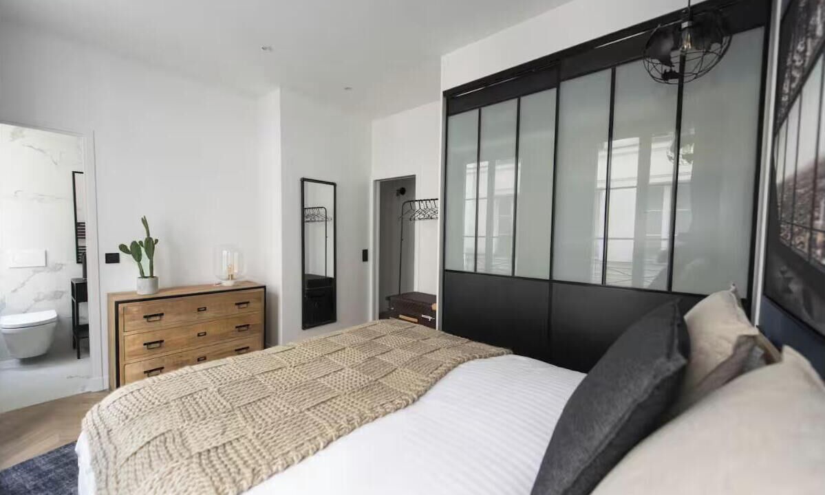 Photo of Bedroom in Quinze-Vingts