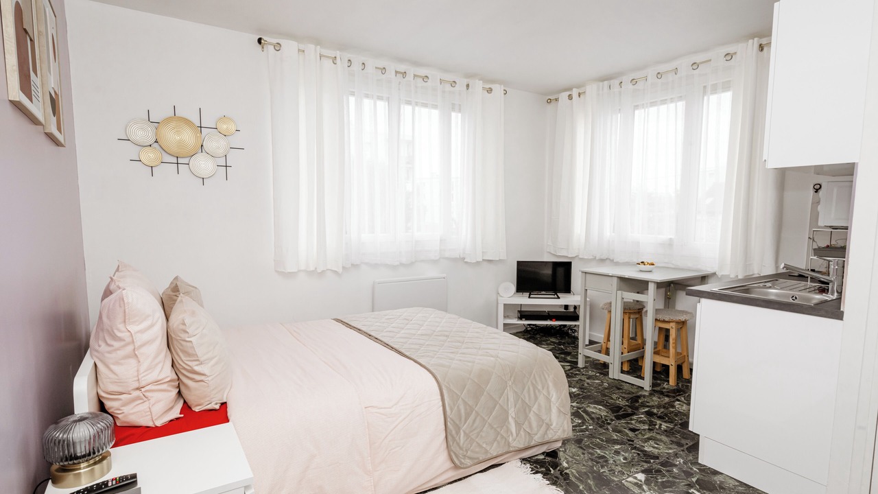 Photo of Bedroom in Bobigny
