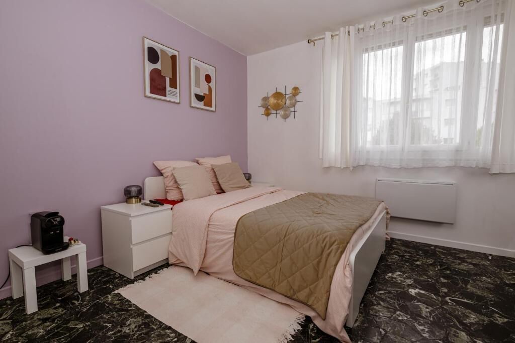 Photo of Bedroom in Bobigny