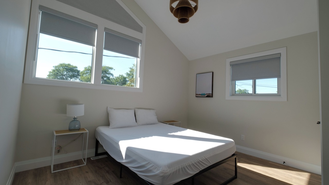 Photo of Bedroom in Grand Bend