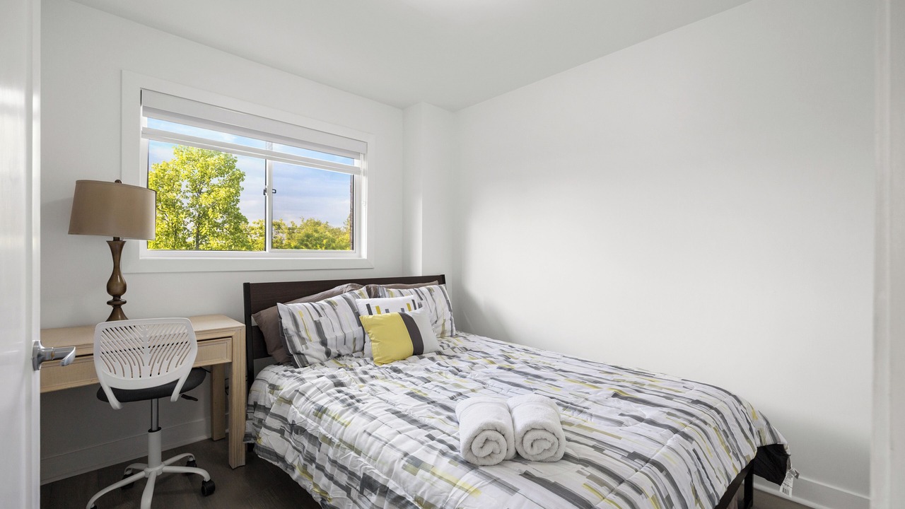 Photo of Bedroom in Aurora