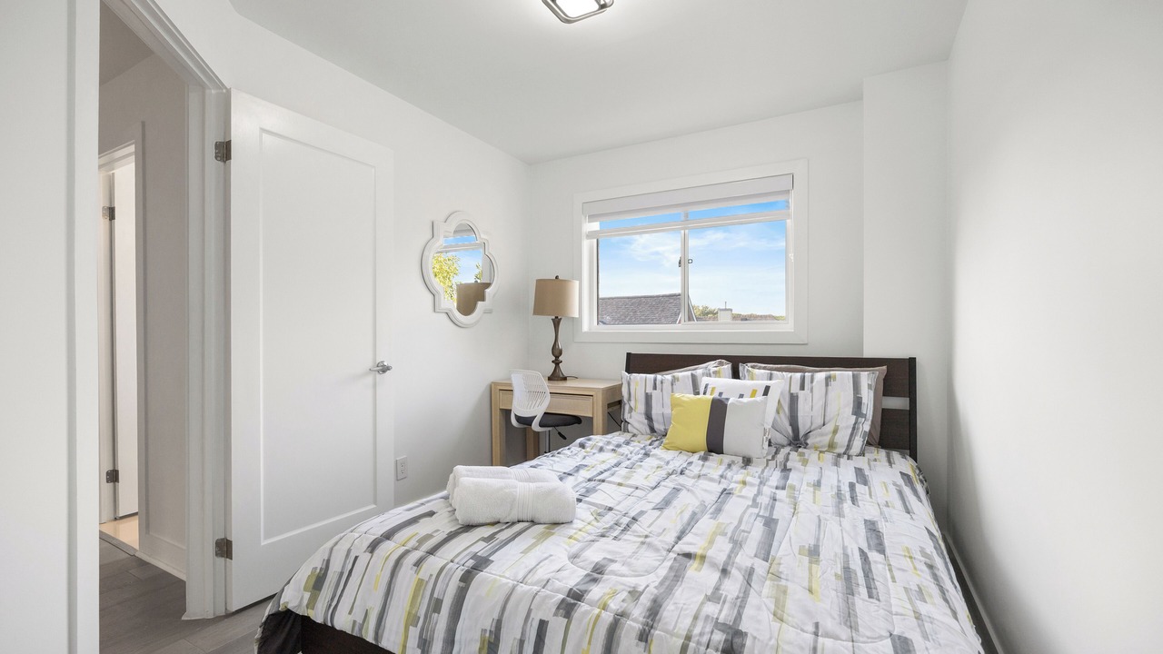 Photo of Bedroom in Aurora